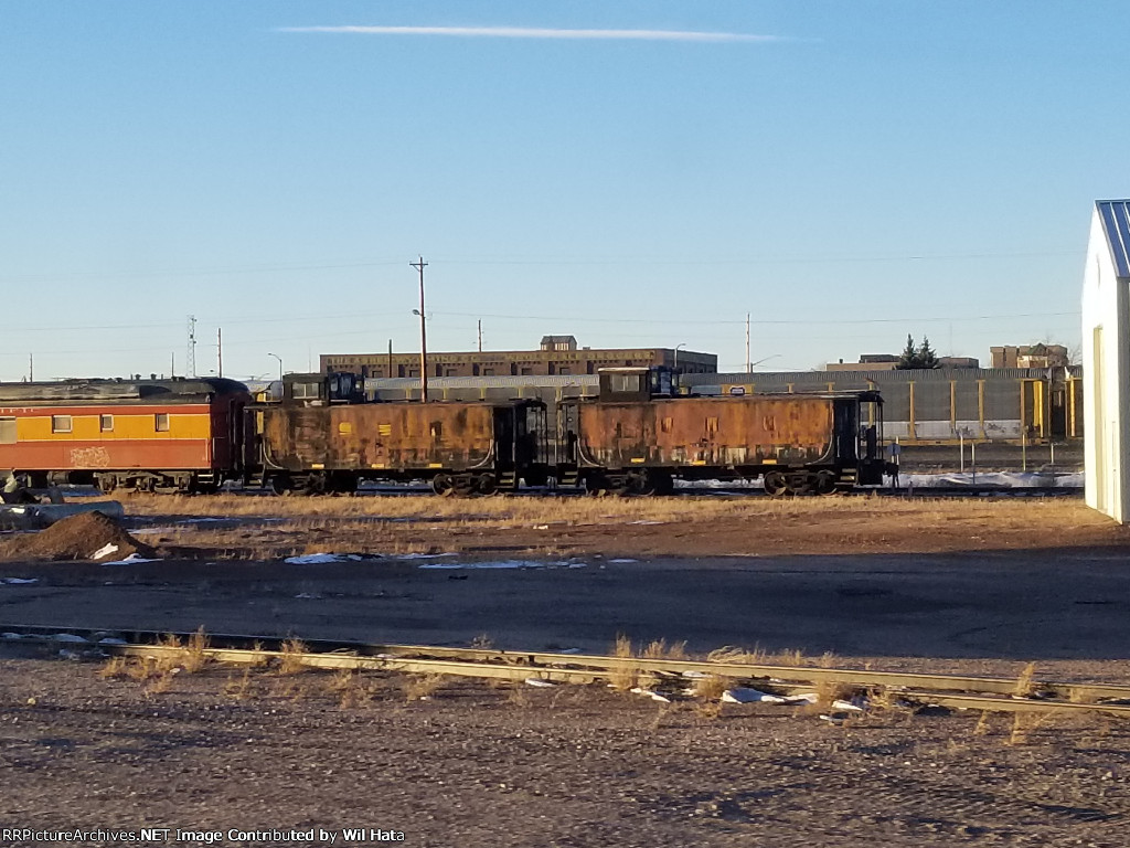 D&RGW End Cupola Cabooses 01481 & 01486